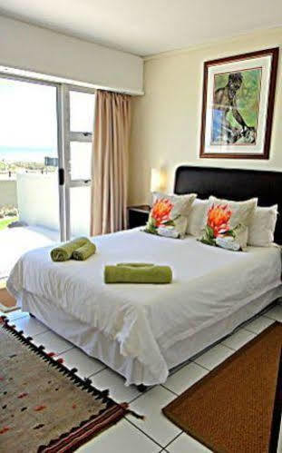 Blouberg Beachfront Accommodation Bloubergstrand Eksteriør billede